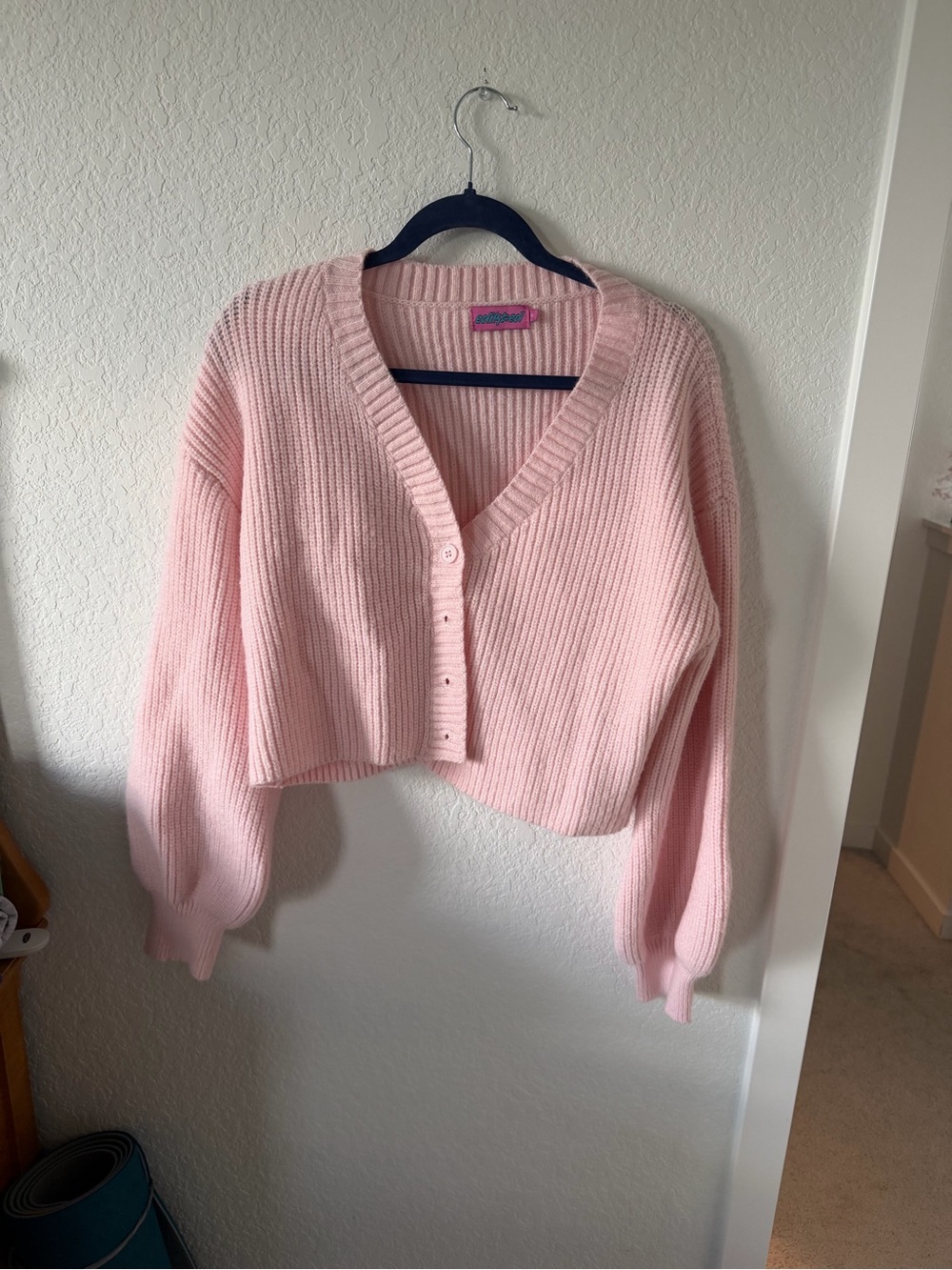 Edikted Pink Cropped V-Neck Button Cardigan Sweater
